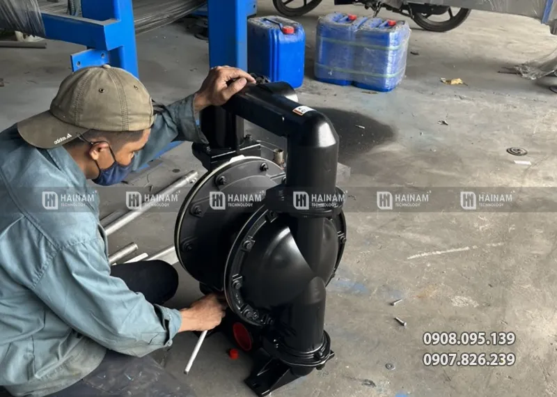 sửa chữa bơm màng khí nén tại Hải Nam